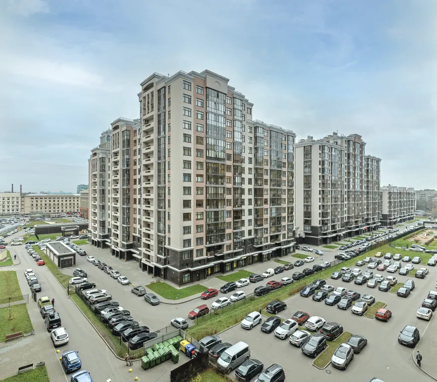 Студия в стиле модерн с уютным балконом в 5 минутах от метро Электросила