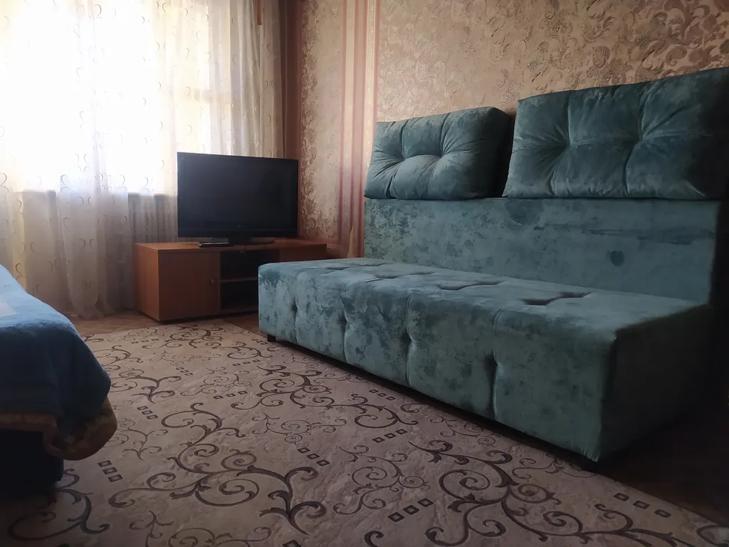 Уютная двухкомнатная квартира около Барбошиной поляны