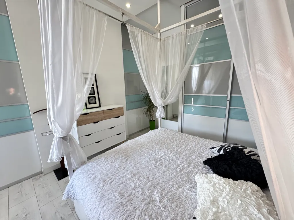 Квартира Квартира Exclusive apartment with jacuzzi in the center — Минск