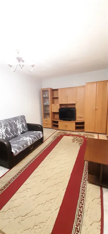 Уютная двухкомнатная квартира — аренда посуточно в Псков