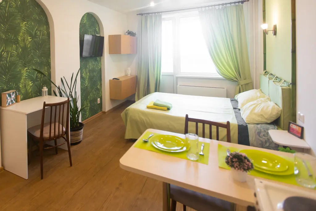 Студия № 16 с видом на реку