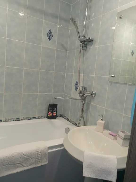 Чистая квартира в центре, рядом с вокзалом