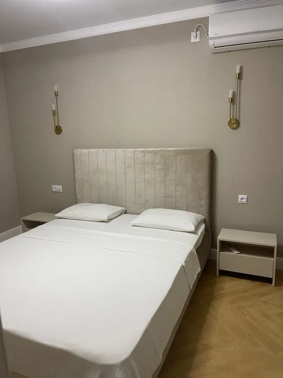 Двухкомнатная квартира у моря — аренда посуточно в Пицунда