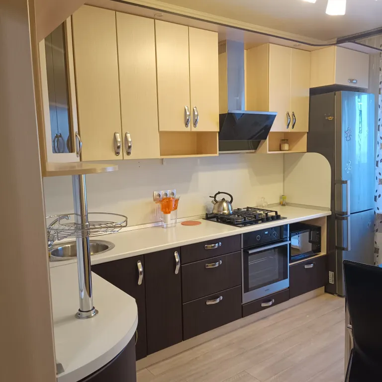 Комфортная квартира на берегу Великой