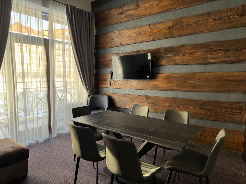 Апартаменты люкс с 3 спальнями