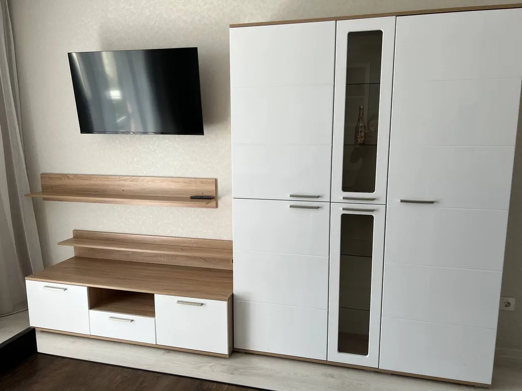 Светлая стильная студия в новом доме