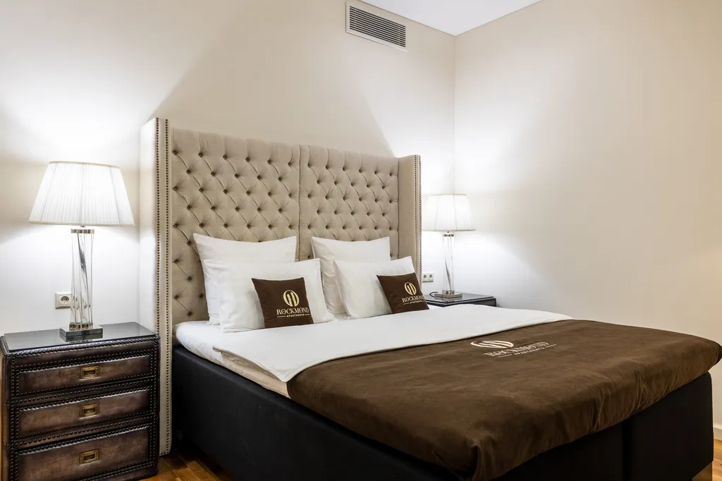 Rockmond 61 Junior Suite 1