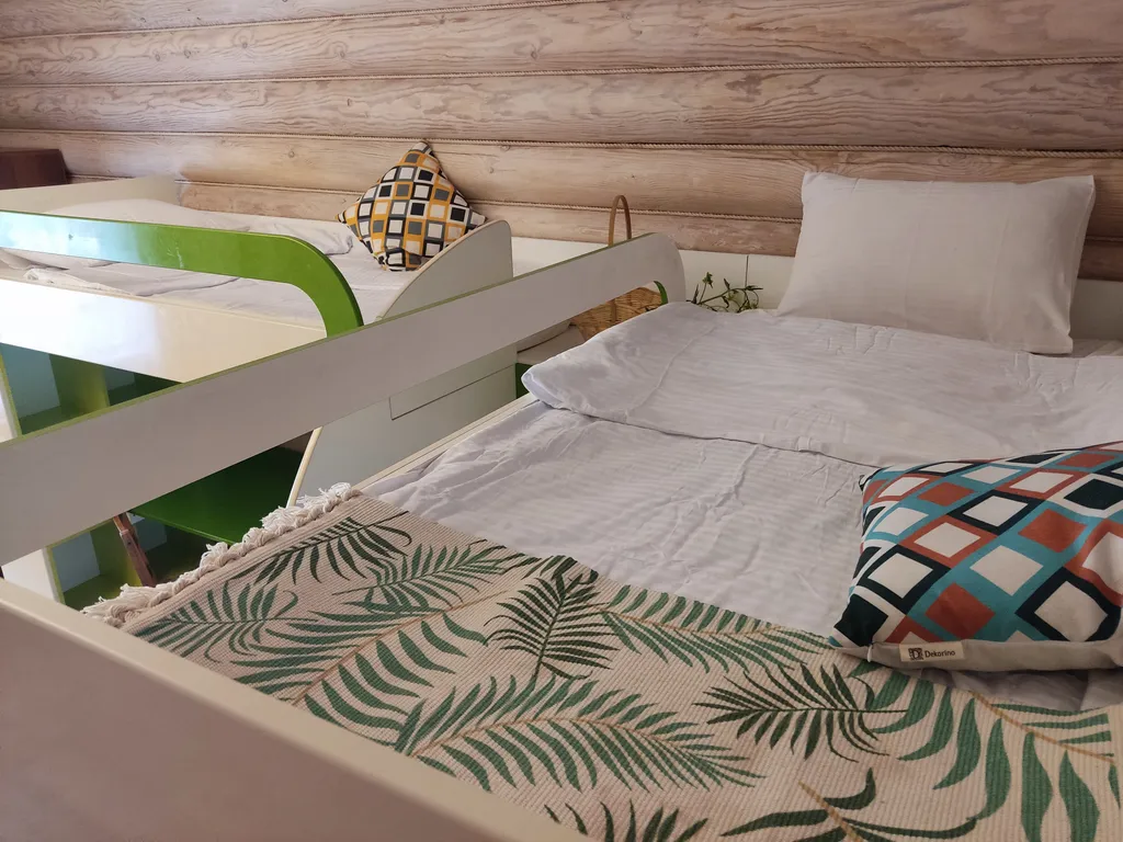 Бревенчатый дом