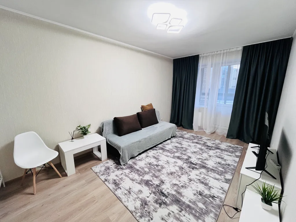 Квартира с двумя лоджиями возле парка