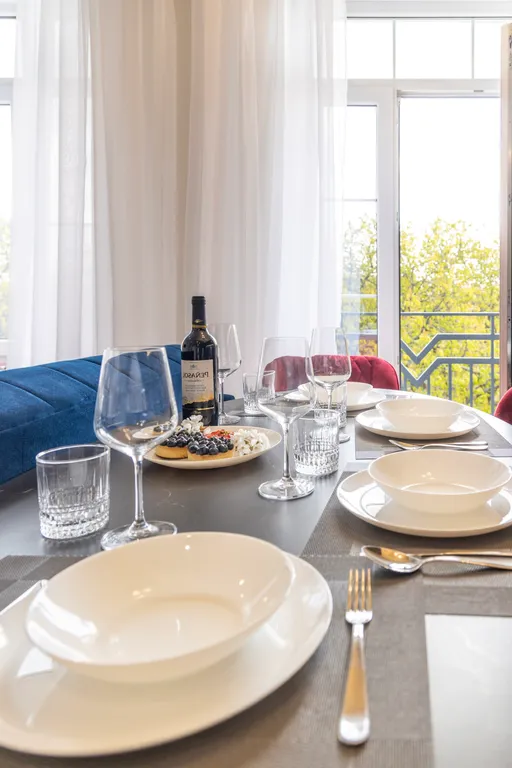 Дизайнерские 2-уровневые апартаменты в 5 минутах от моря