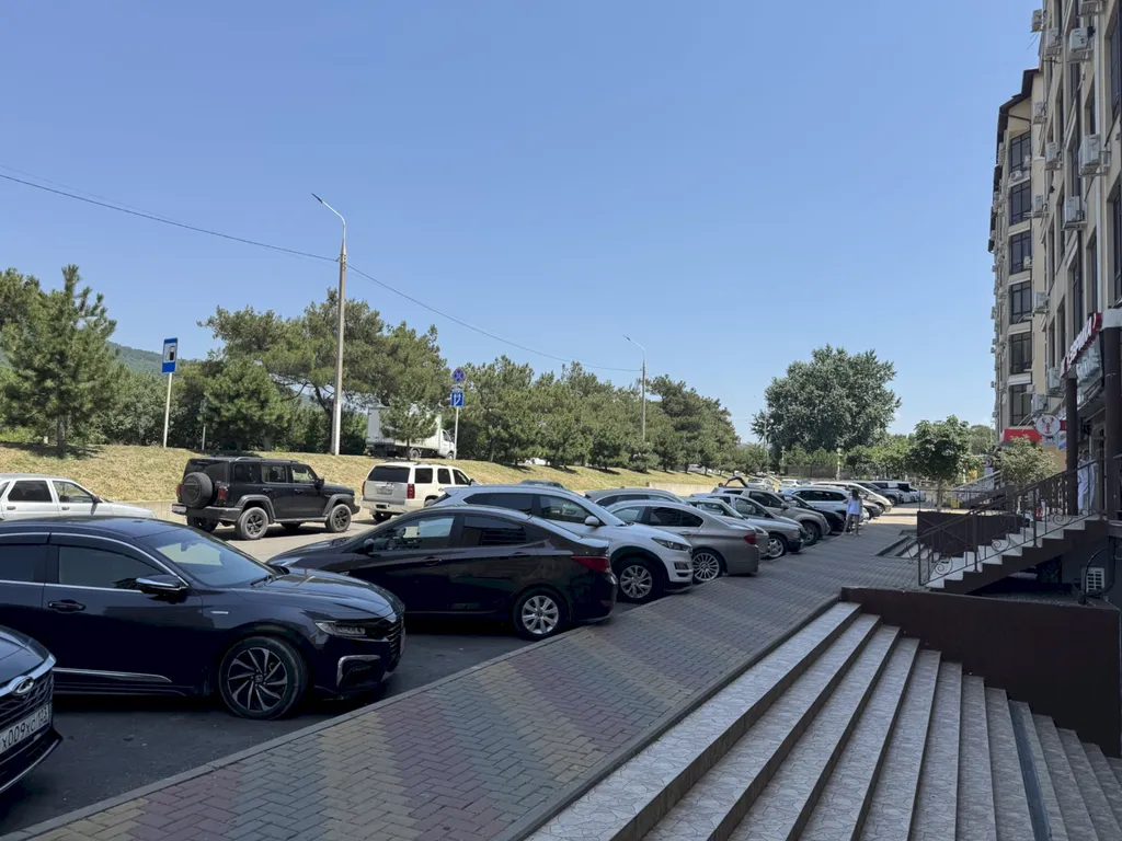 Квартира с видом на горы в тихом районе