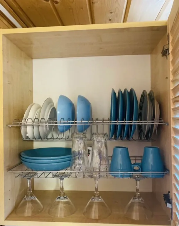 Домик в лесу с баней