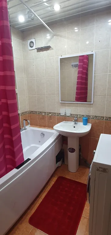 Уютная и большая квартира в центре города