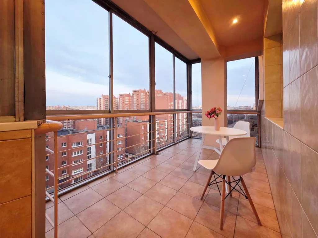 Уютная просторная 2х комнатная квартира с видом на город — аренда посуточно в Иркутск