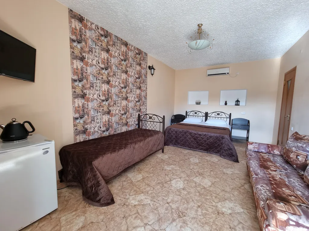 Люкс с видом на море и Генуэзскую крепость