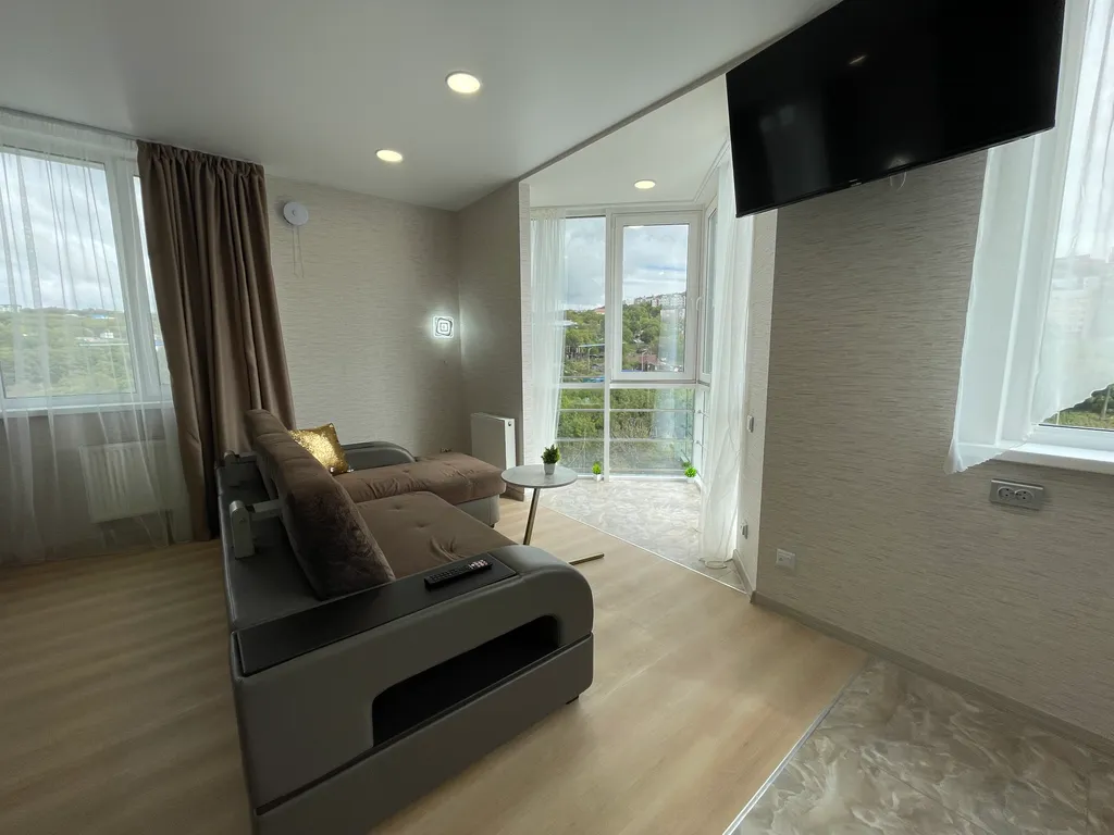 Апартаменты «Sea- Lounge», вид на Тихий океан, лес, горы и город