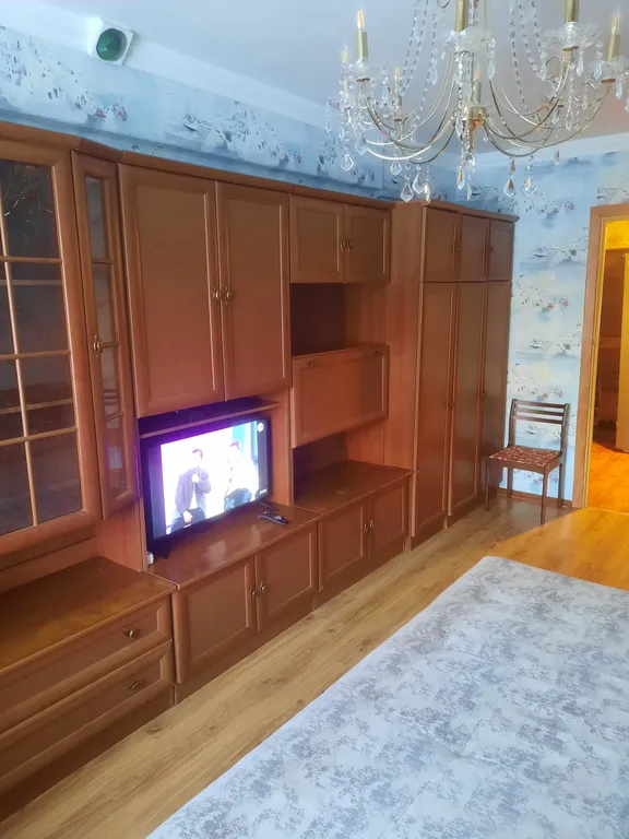 Двушка в центре  у Медакадемии для семерых