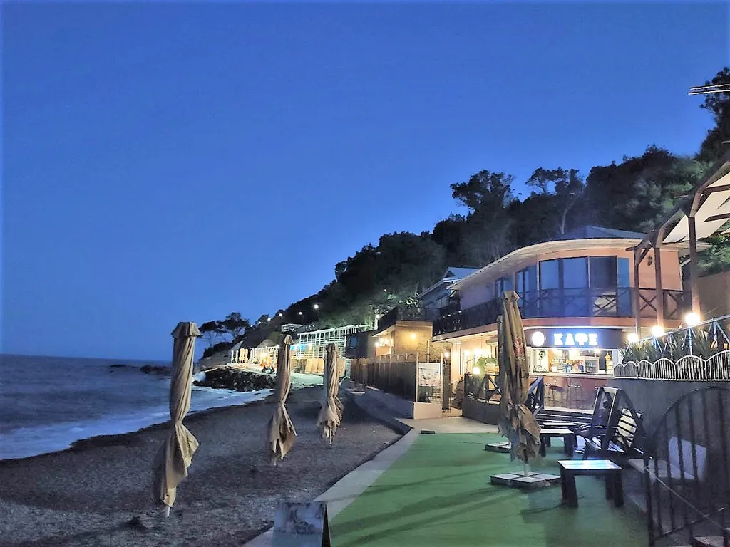 Зеленый Мыс Апартаменты