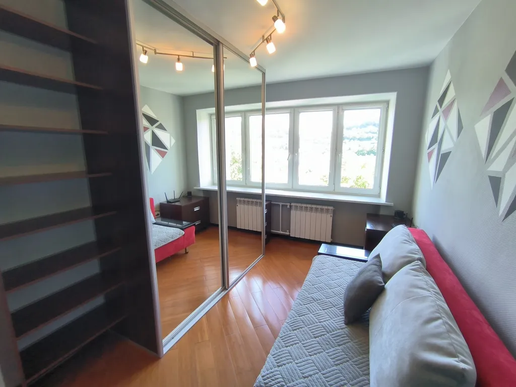 Комфортная трехкомнатная квартира на Ленинской