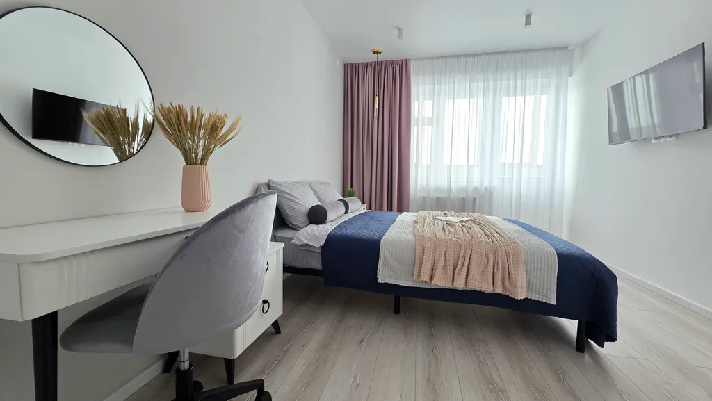 Уютная Евро 2-комнатная квартира в центре с дизайнерским ремонтом