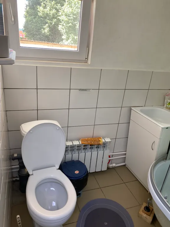 Одноместная комната в большом старинном доме