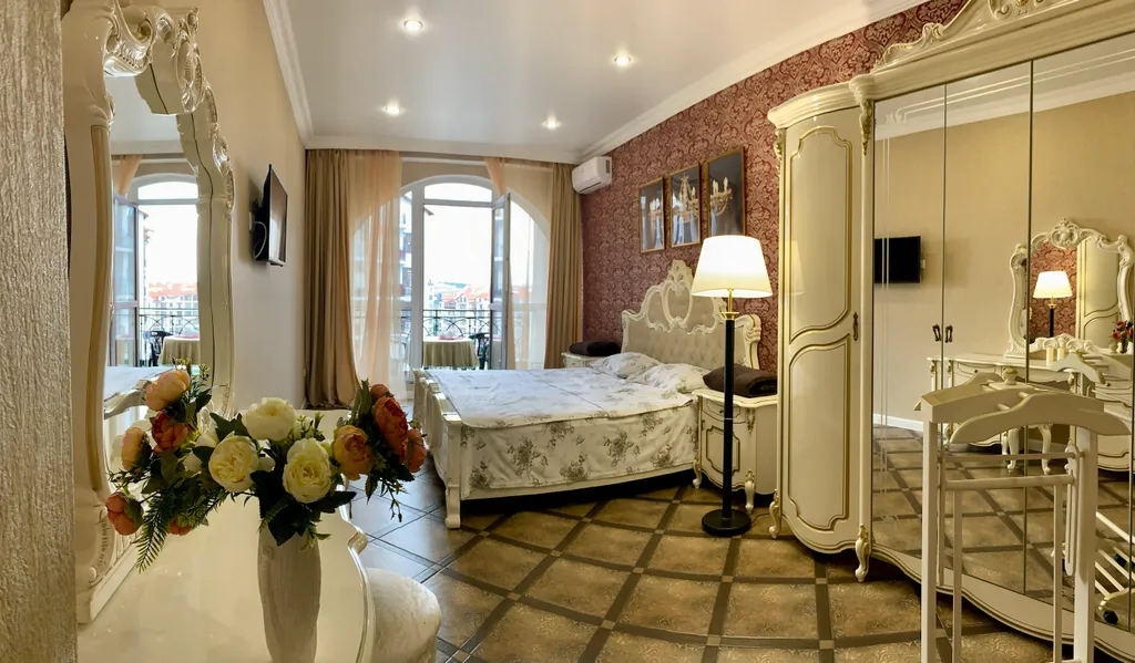 Квартира-бабочка на Круче — аренда посуточно в Геленджик