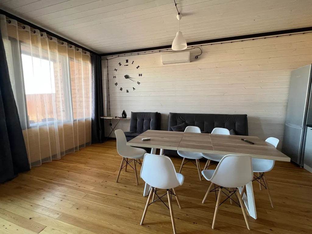 Коттедж у моря