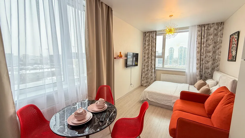 Студия на высоком этаже