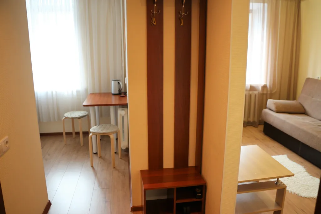 Good Night на Пирогова 7