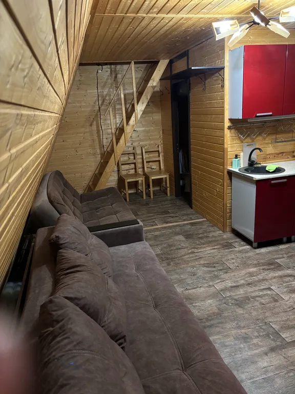 Коттедж Уютный треугольный домик в центре гор — Архыз