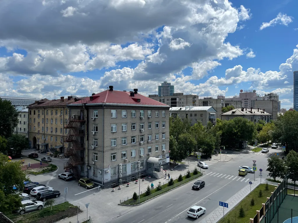 Квартира Квартира Новая большая студия у ЖД Вокзала в центре с теплой парковкой — Новосибирск