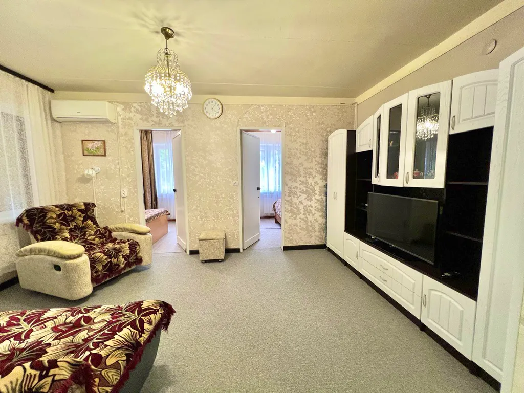 Двухкомнатная квартира с окнами во двор — аренда посуточно в Хоста