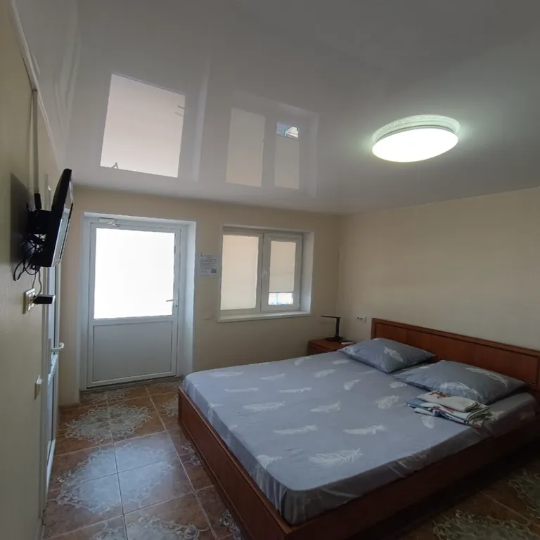 Квартира Квартира Комфортная студия — Ейск