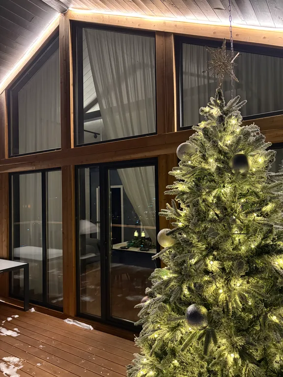 Дом Совы на вершине города