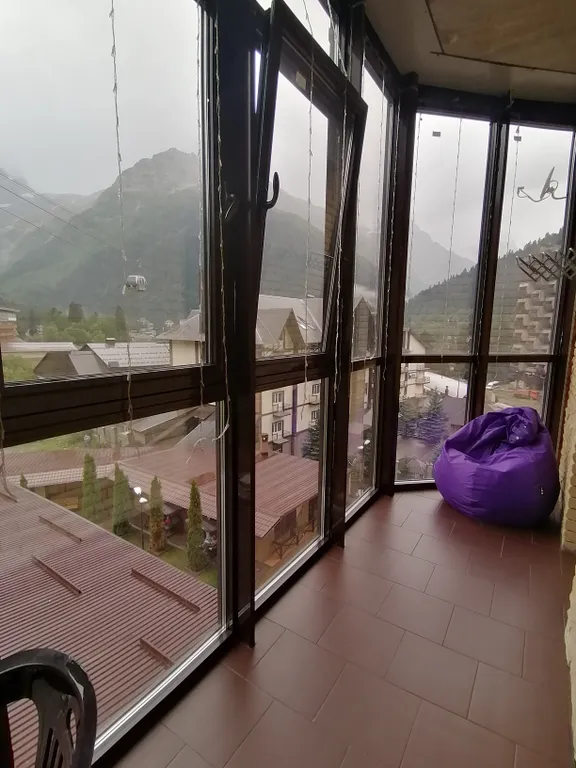 Апартамент Вершина