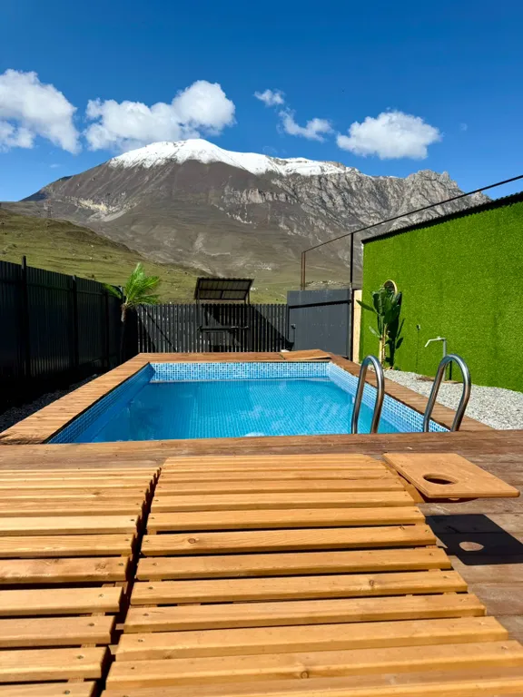 Новый красивый дом в горах Осетии