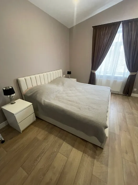 Уютный дом у леса