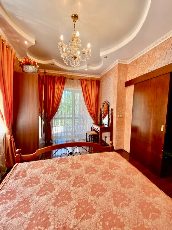 Квартира Квартира Отдых с комфортом в историческом центре города в 7 минутах от пляжа — Анапа