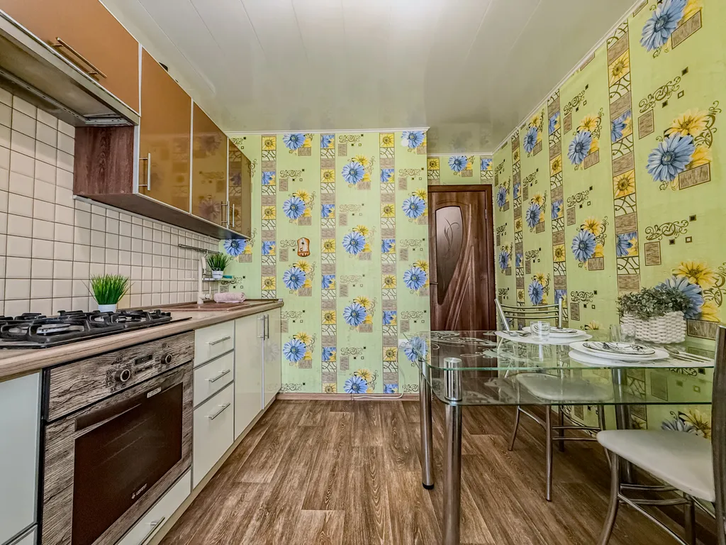 Апартаменты рядом с ТЦ Автобус