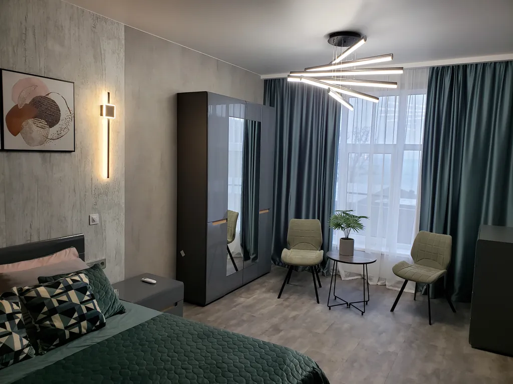 Таунхаус с используемой крышей на берегу Чёрного моря