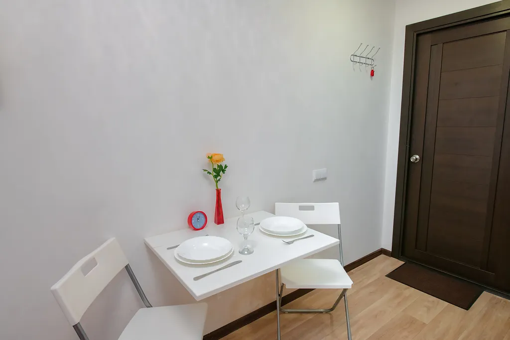 Квартира Уютная мини-студия Фламинго ждет вас — Владивосток