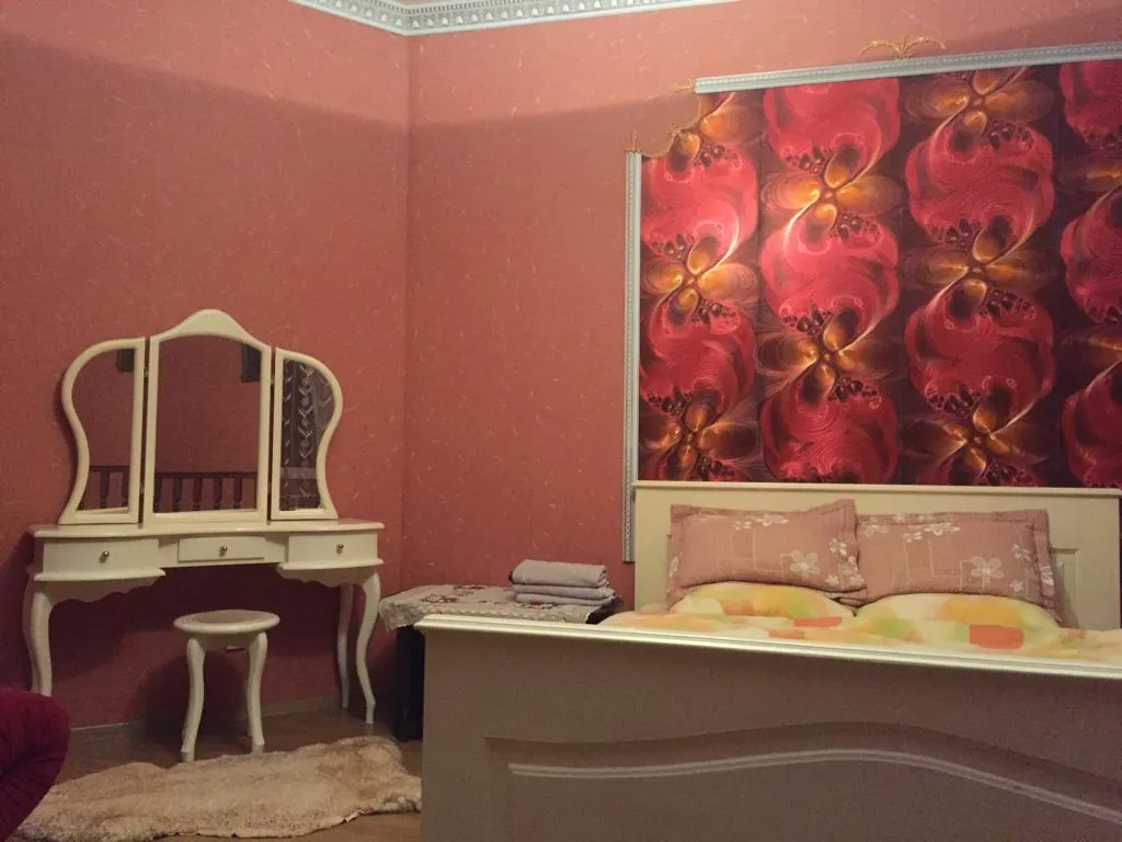 Квартира на набережной