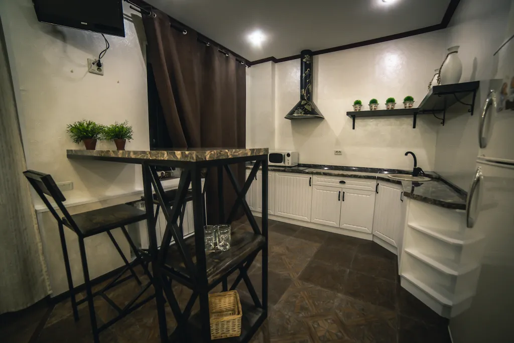 Стильная квартира - студия в стиле provence с джакузи