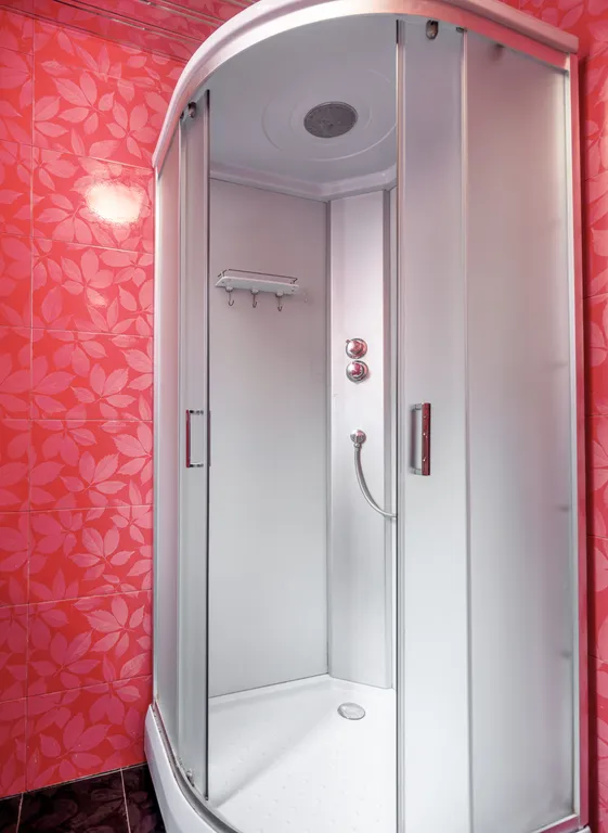 Коттедж Современный коттедж в самом центре у моря — Геленджик