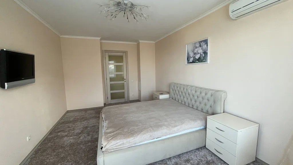 Шикарная видовая квартира в центре