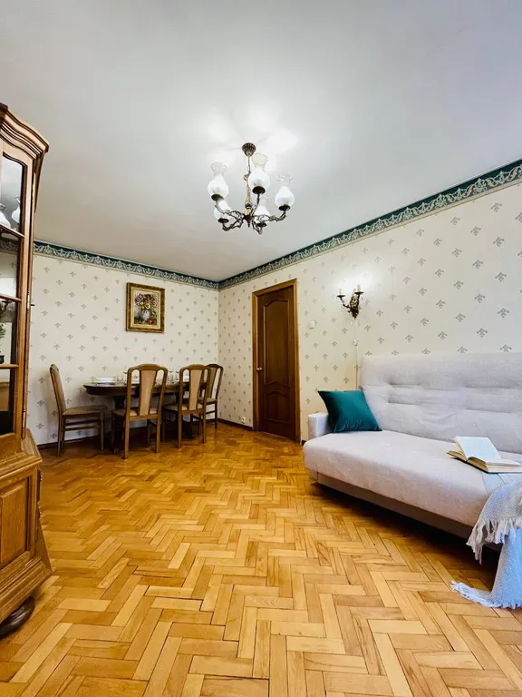 Квартира Квартира Уютная 3-комнaтнaя кваpтиpа в 10 минутах от мeтрo Aкадемическая — Москва