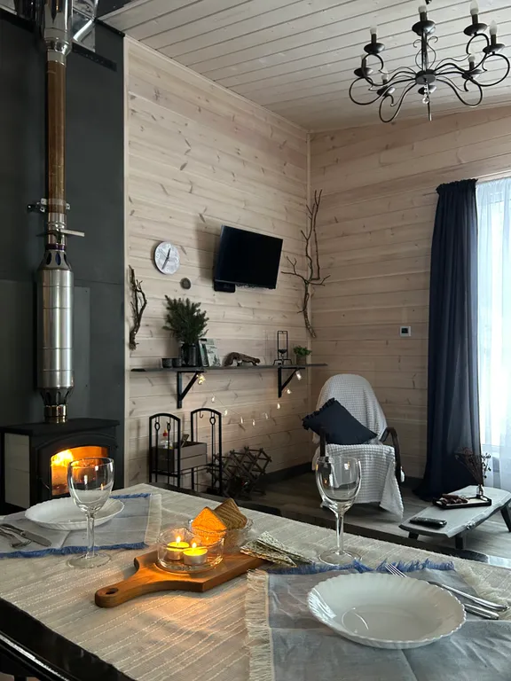 Семейный дом с камином Птичка