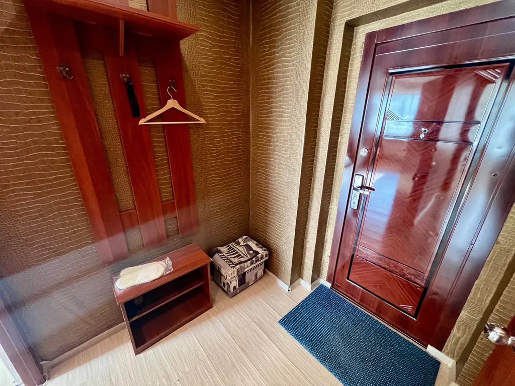 Однокомнатная люкс класса в районе ДК Металлургов