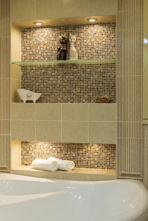 Двухуровневая трёхкомнатная квартира возле моря