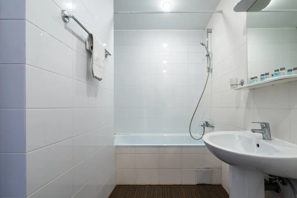 Видовые апартаменты, панорамные окна в гостиной ваши